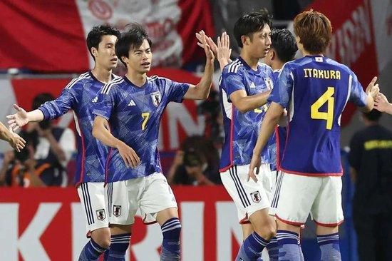 国产农村寡妇高潮的毛片